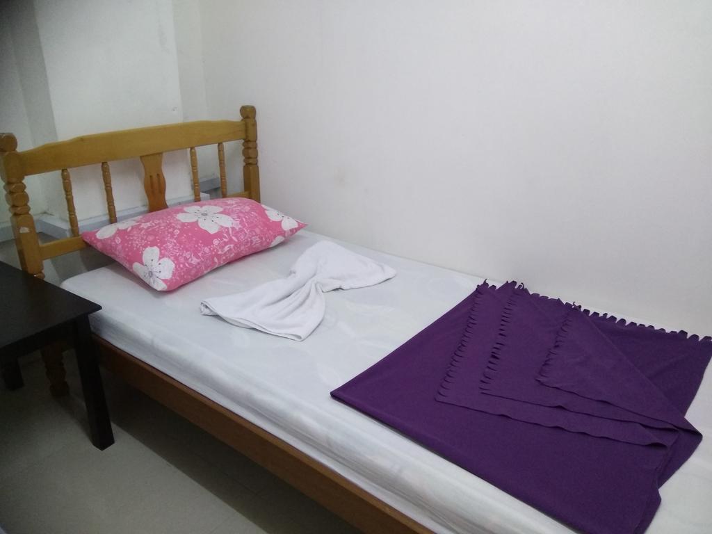 May & May Student Hostel 新加坡 外观 照片