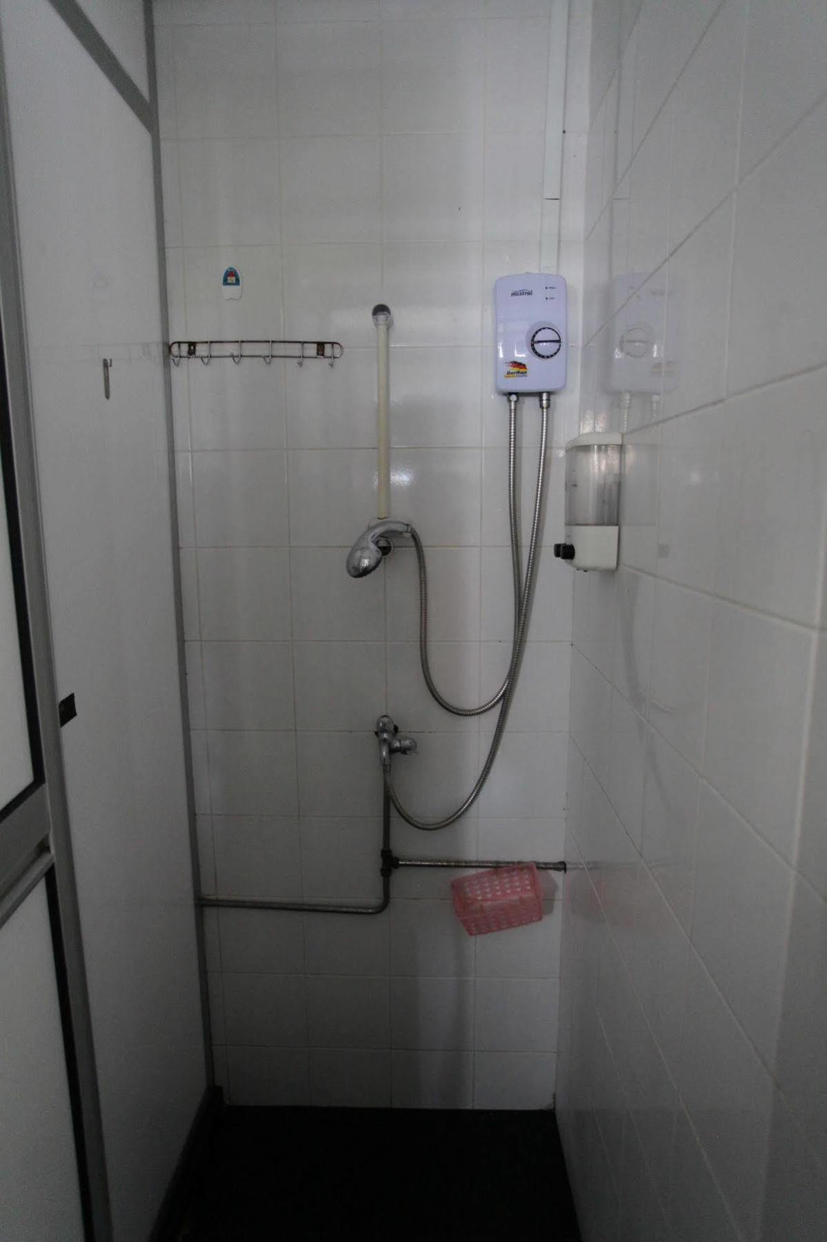 May & May Student Hostel 新加坡 外观 照片